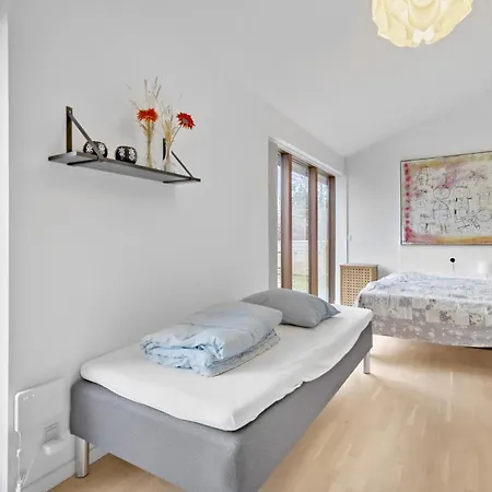 3 Bedroom Cozy In * Skibby