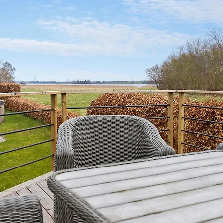 3 Bedroom Cozy In Vakantiehuis